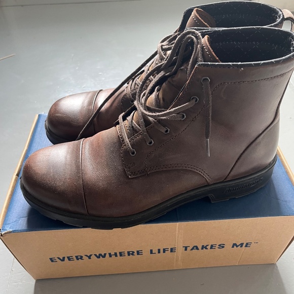 Lace up leather Blundstones US men’s 10 - Picture 7 of 7